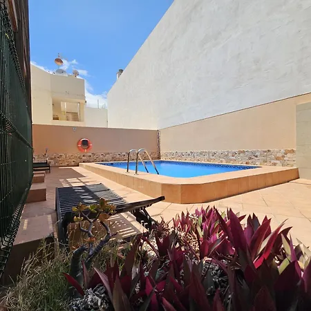 Adas Home, Abrigos, Wifi And Near The Διαμέρισμα